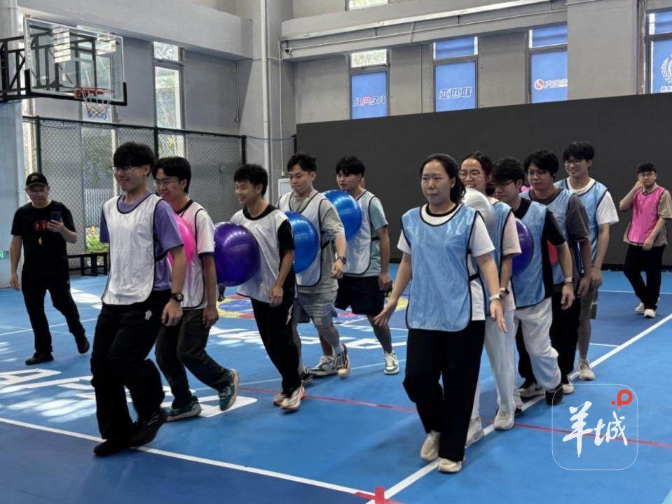 大家争分夺, 秒讨论