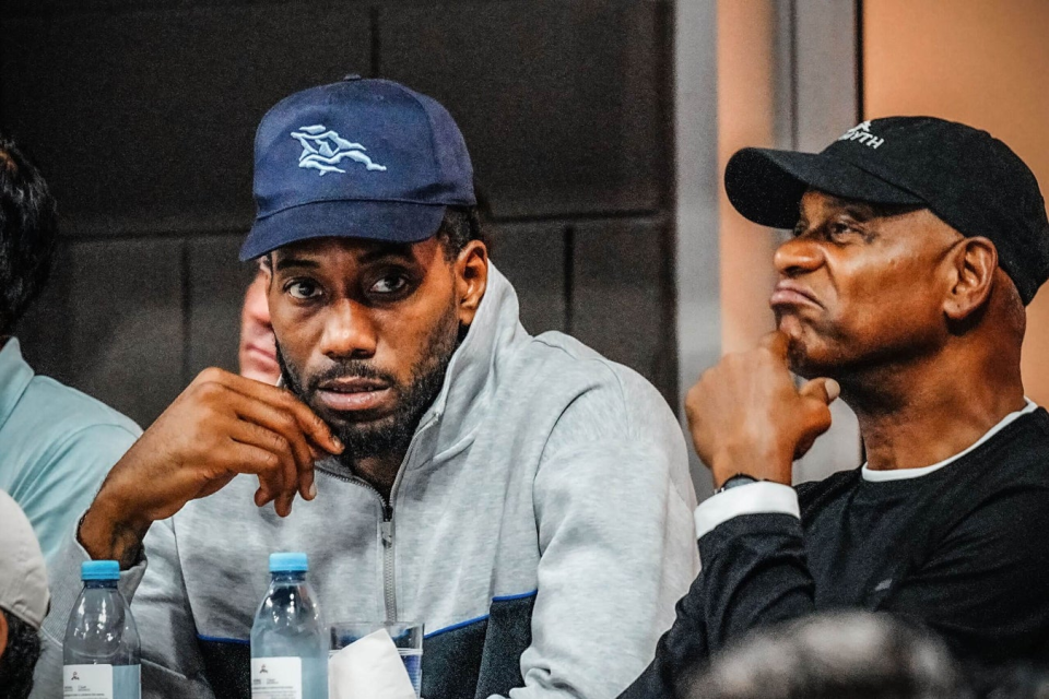 能发生, 赛季中途成